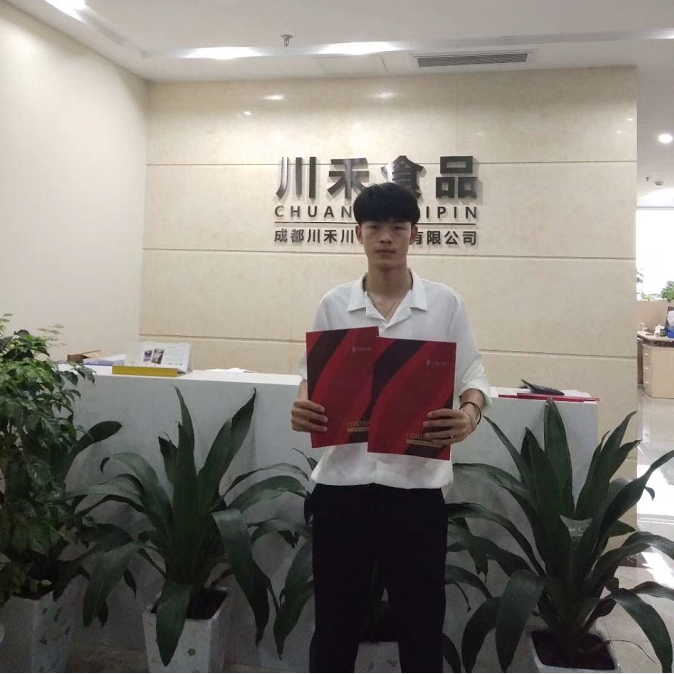 甘肅張總簽約川禾川調(diào)麻辣燙底料批發(fā)+實(shí)體店免費(fèi)培訓(xùn)合作